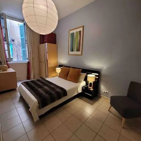 Vieux Vibrant شقة نيس